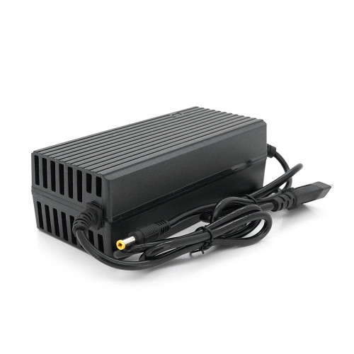 Зарядний пристрій Jinyi для акумуляторів LiFePo4 72V(87,6V),24S,3A,штекер 5.5*2.5,з індикацією,BOX