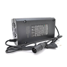 Зарядний пристрій Jinyi для акумуляторів Li-ion 60V6A(71.4V),17S,штекер 3-pin,з індикацією,BOX