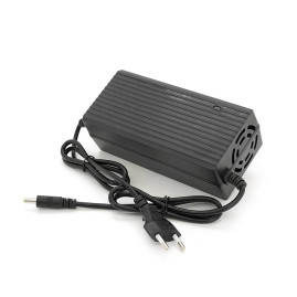 Зарядний пристрій Jinyi для акумуляторів Li-ion 24V(29,4V),7S,3A,штекер 5,5,з індикацією,BOX