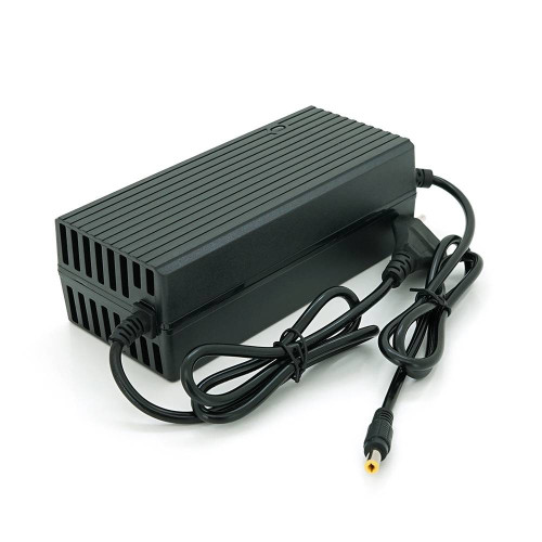 Зарядний пристрій Jinyi для акумуляторів LiFePo4 36V(43.8V),12S,5A,штекер 5.5*2.5,з індикацією,BOX