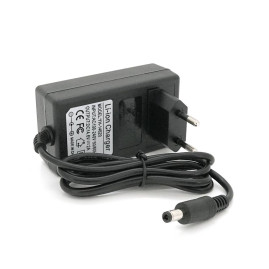 Зарядний пристрій для акумуляторів LiFePo4 12V(14,6V),4S,2A,штекер 5,5*2,5,з індикацією,BOX