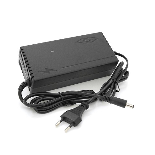 Зарядний пристрій для акумуляторів Li-ion 12V (12,6V),3S,5A,штекер 5,5х2,5мм, індикація