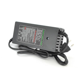 Зарядний пристрій акумуляторів LiFePO4 12V (14.6V), 4S, 10A, штекер 5,5х2,5мм