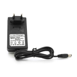 Зарядний пристрій для акумуляторів Li-ion 12V(12,6V),3S,2A, штекер 5,5х2,5мм, LED-індикація