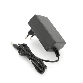 Зарядний пристрій для акумуляторів Li-ion 21V,5S,2A, штекер 5,5х2,5мм, LED-індикація
