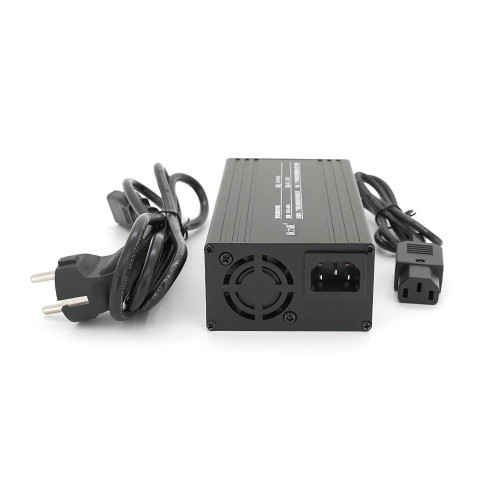 Зарядний пристрій для акумуляторів Li-ion 24V(29,4V),7S,10A, LED-індикація, 137x90x50mm
