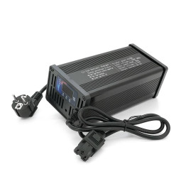 Зарядний пристрій для акумуляторів Li-ion 72V(84V),20S,8A, штекер Triangle plug (T-tipe/IEC/C13 N+L-), 185x88x60mm, 0,9 кг