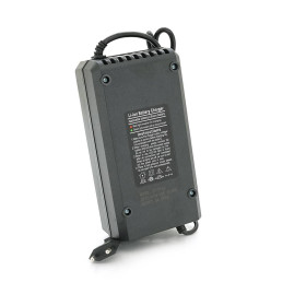 Зарядний пристрій для літієвих акумуляторів 72V5A (Max.:84V/5A), штекер Triangle plug (T-tipe/IEC/C13 N+L-) , з індикацією, BOX