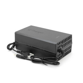 Зарядний пристрій для акумуляторів Li-ion 60V(71,4V),17S,8A,650W, штекер 5.5*2.5,з індикацією,BOX