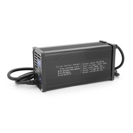 Зарядний пристрій для акумуляторів Li-ion 48V(58,8V),14S,10A,650W, індикація, штекер Triangle plug (T-tipe/C13/IEC)
