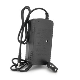 Зарядний пристрій для акумуляторів Li-ion 12V (12,6V),3S,5A,штекер 5,5х2,5мм, індикація