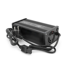 Зарядний пристрій для акумуляторів LiFePo4 72V(87,6V),24S,12A,штекер Triangle plug (T-tipe/IEC/C13 N+L-), з індикацією,BOX