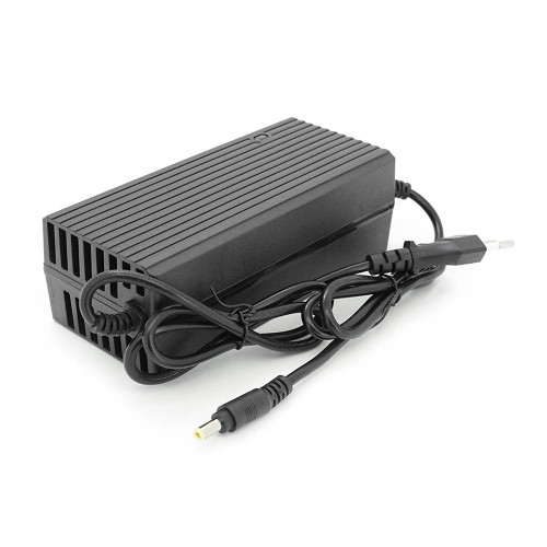 Зарядний пристрій для акумуляторів Li-ion 12V (12,6V),3S,5A,штекер 5,5х2,5мм, індикація